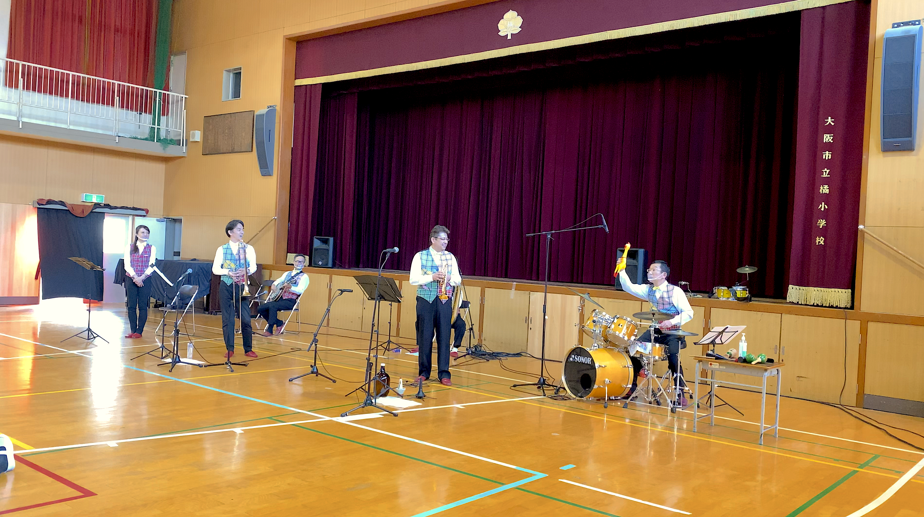 HEART BEAT DIXIELAND動画更新しました(小学校公演 )