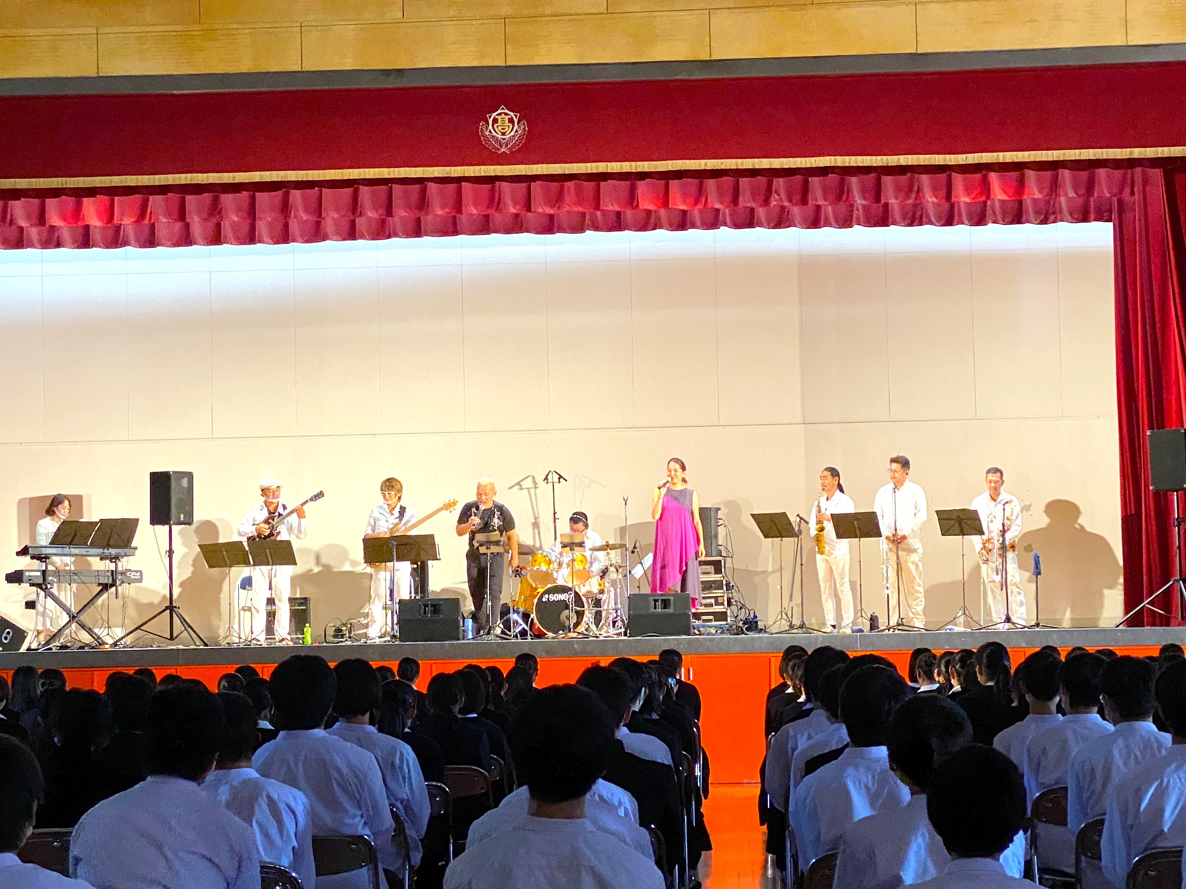 【実績】音楽鑑賞会 2021年11月 愛知県立 蒲郡東高等学校 BEAT WIND 公演 (軽音楽)  更新しました。